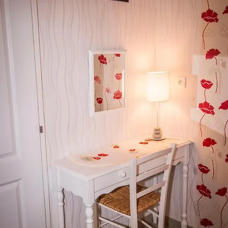 Au Murier Guest house *
